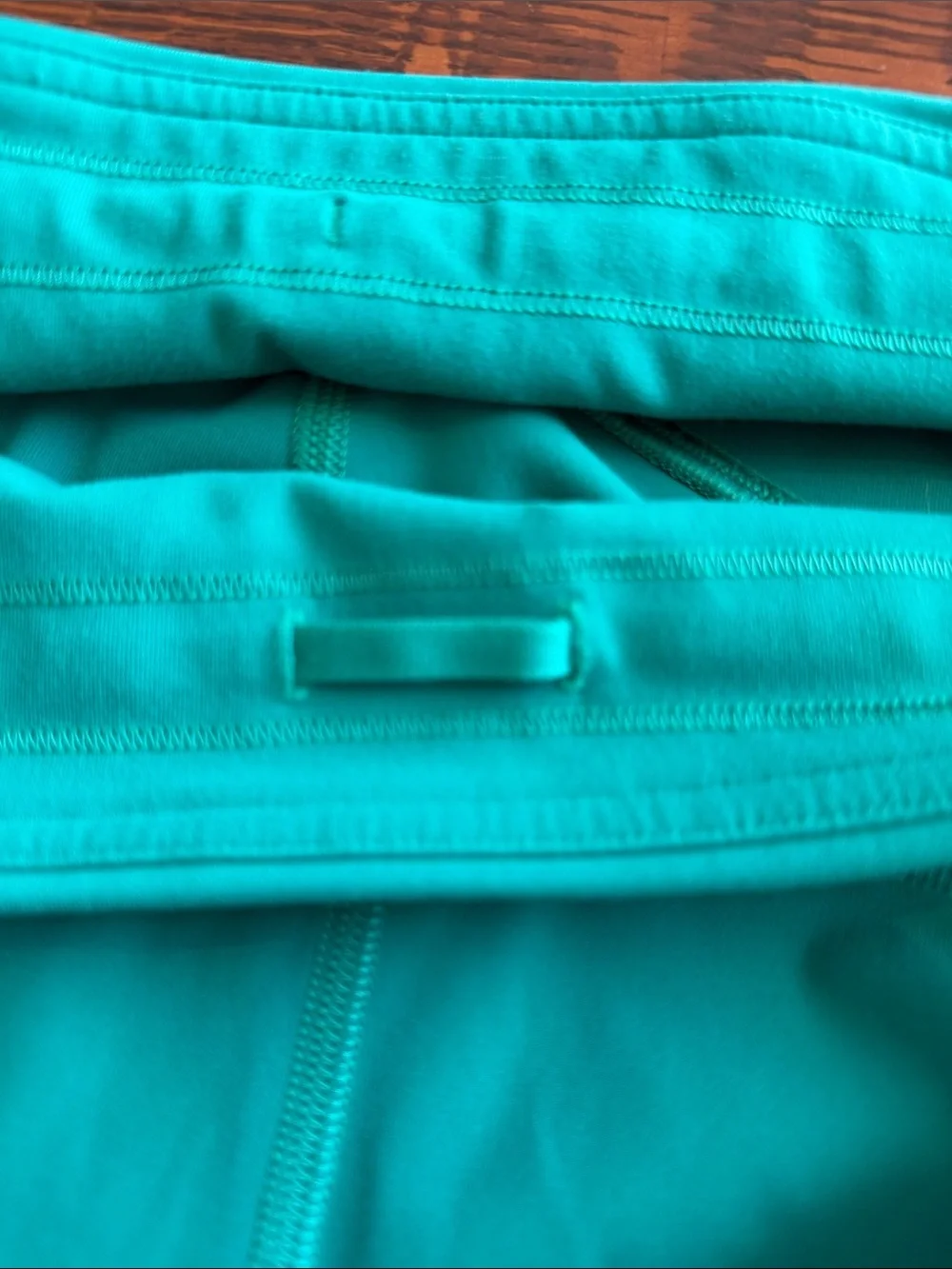 Lululemon athletic High-Waist Teal Active Leggings size 6